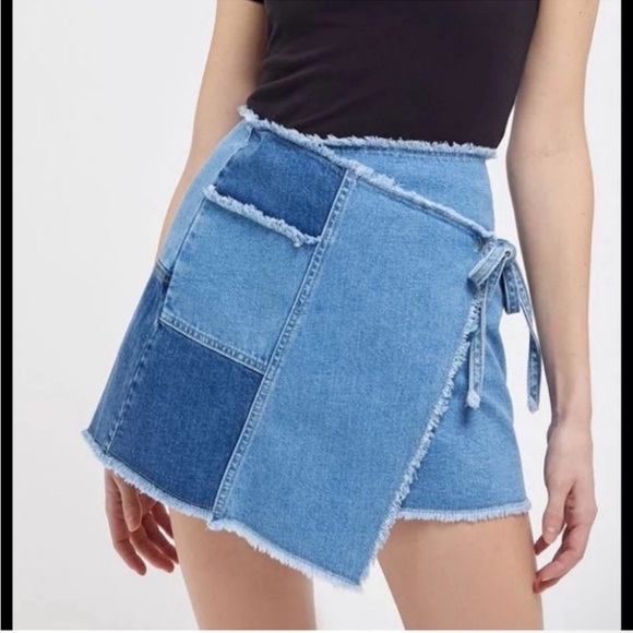 Urban Outfitters BDG Denim Patchwork True Wrap Mini Skirt Size M Women’s - Picture 1 of 8